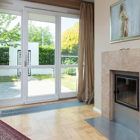 Orlowo Park With Spacious Terrace & Winter Garden By Renters דירה *